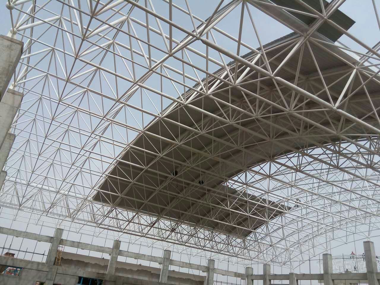 偃师青岛一汽网架
